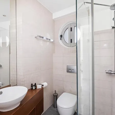 Akame Luxury By Nomads - Private Pool & Jacuzzi Polis